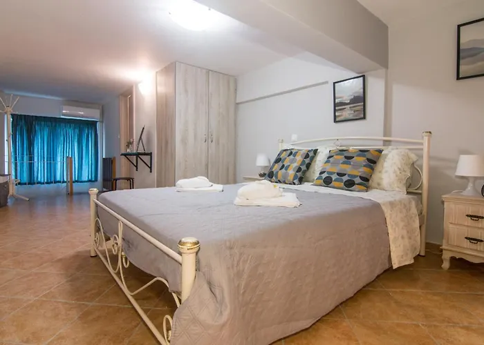 Διαμέρισμα Loft Renovated Flat 5' From The Old Town Corfu Corfu (city)